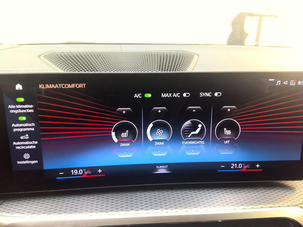 Foto 34 van BMW i4