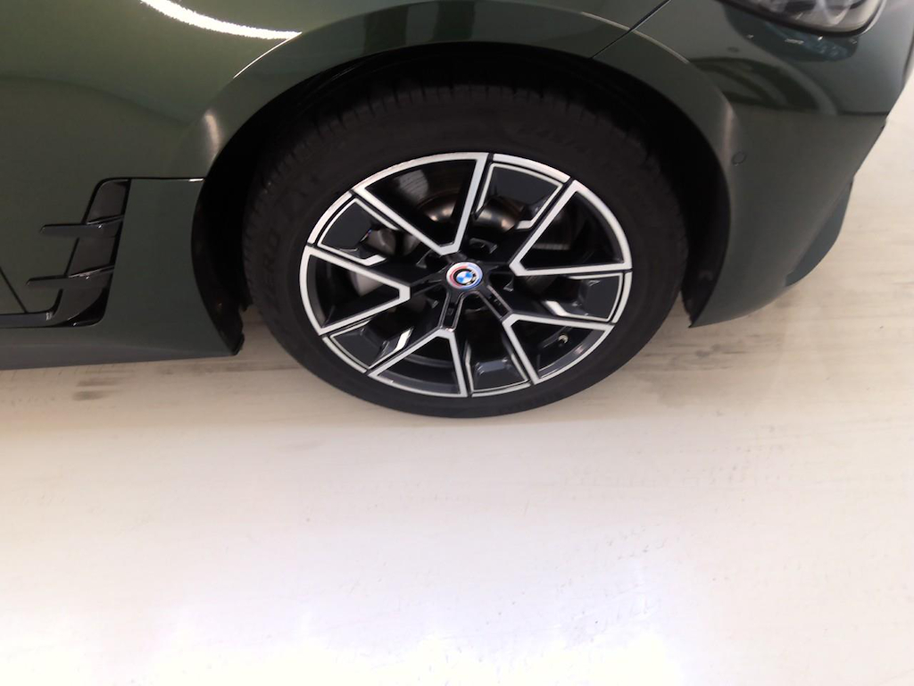 Foto 53 van BMW i4
