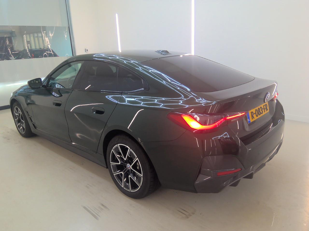 Foto 9 van BMW i4