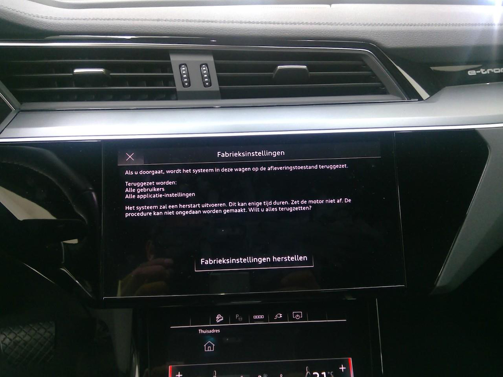 Foto 22 van Audi e-tron