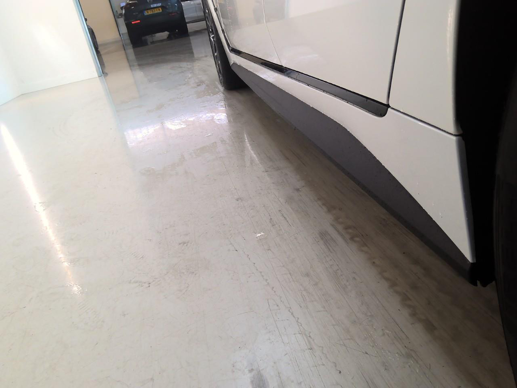 Foto 13 van BMW i4