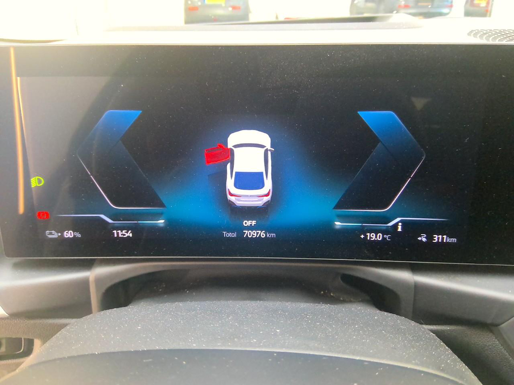Foto 17 van BMW i4