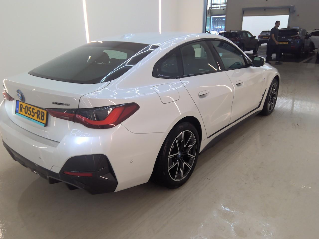 Foto 4 van BMW i4