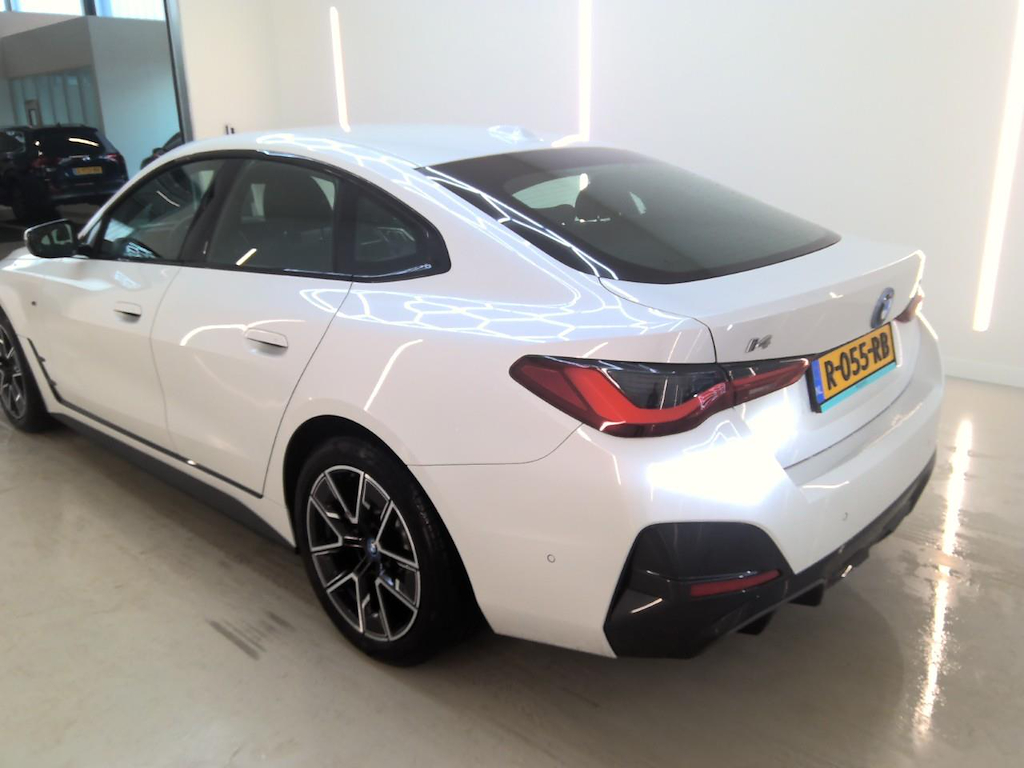 Foto 5 van BMW i4