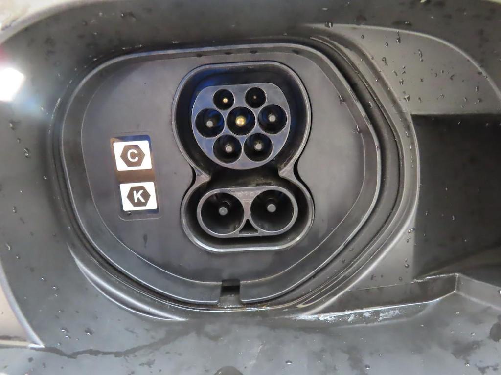 Photo 13 of Mazda MX-30