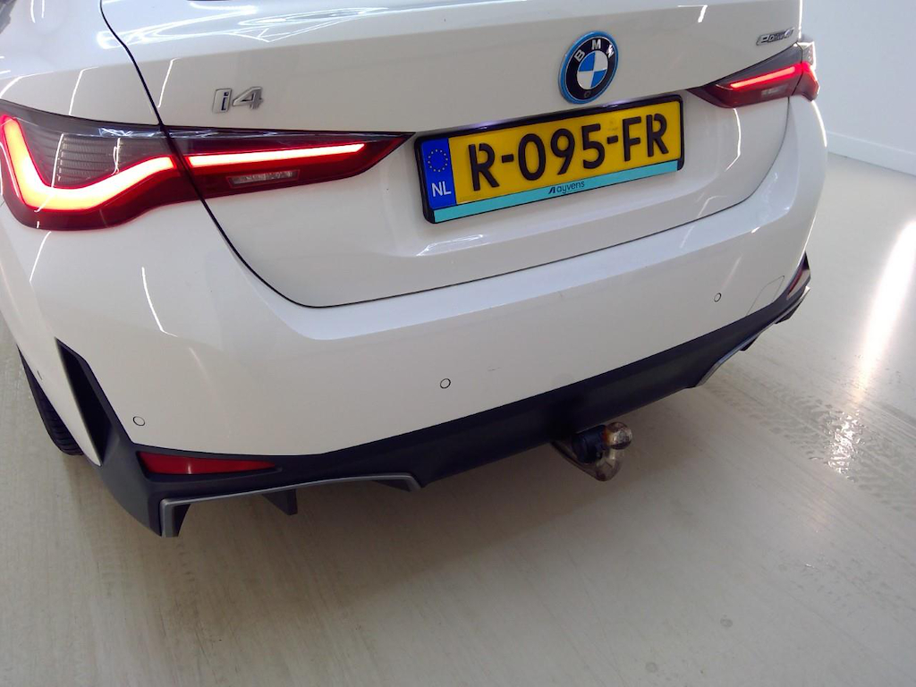 Foto 24 van BMW i4