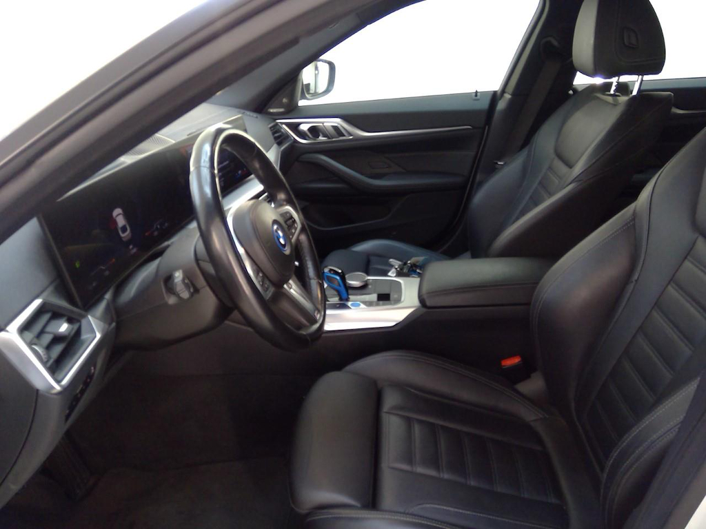 Foto 6 van BMW i4