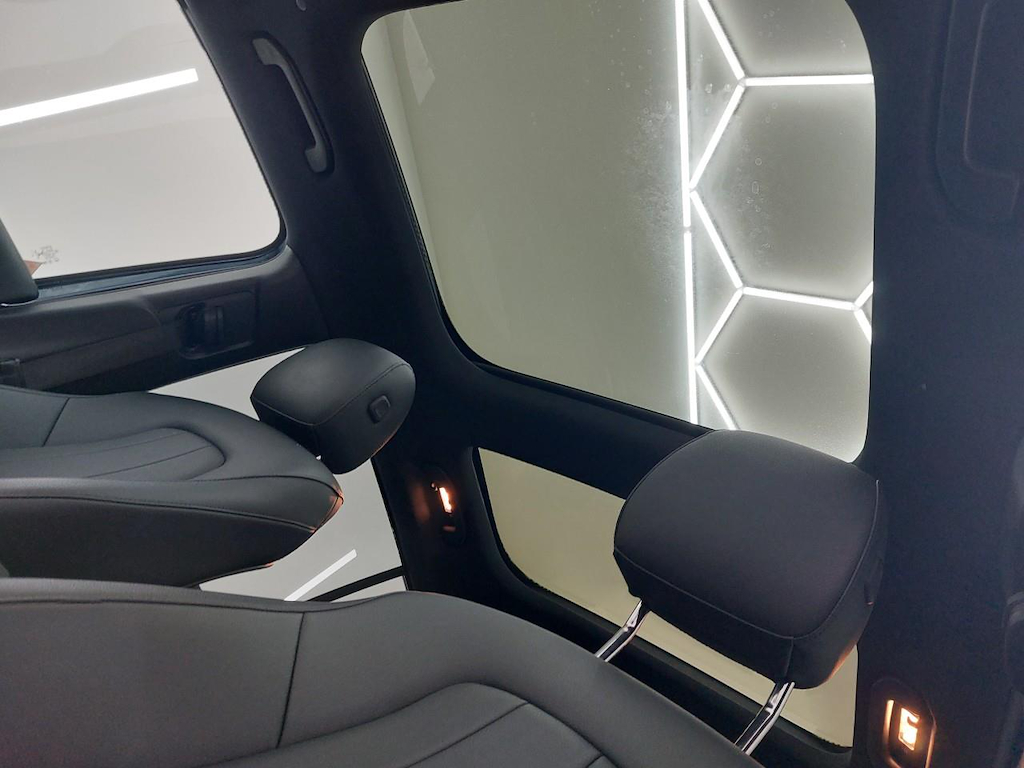 Foto 43 van Mercedes EQB