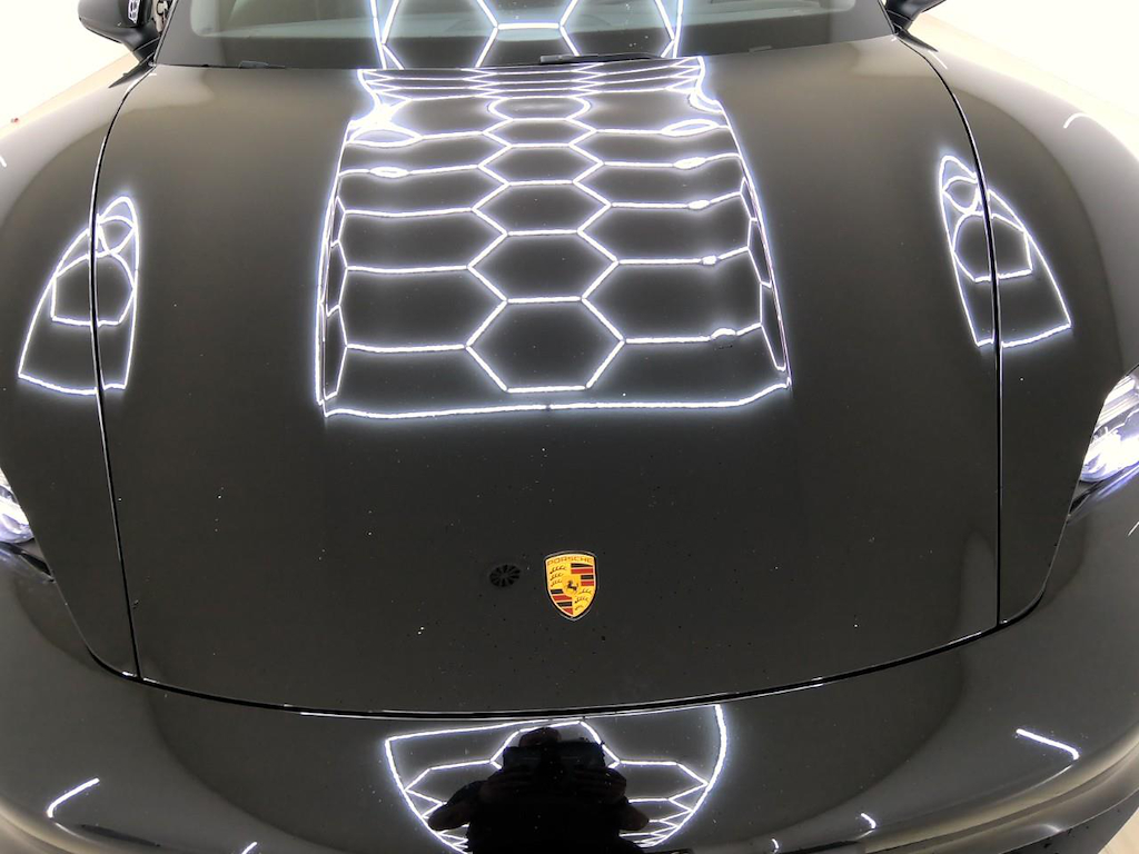 Foto 34 van Porsche Taycan