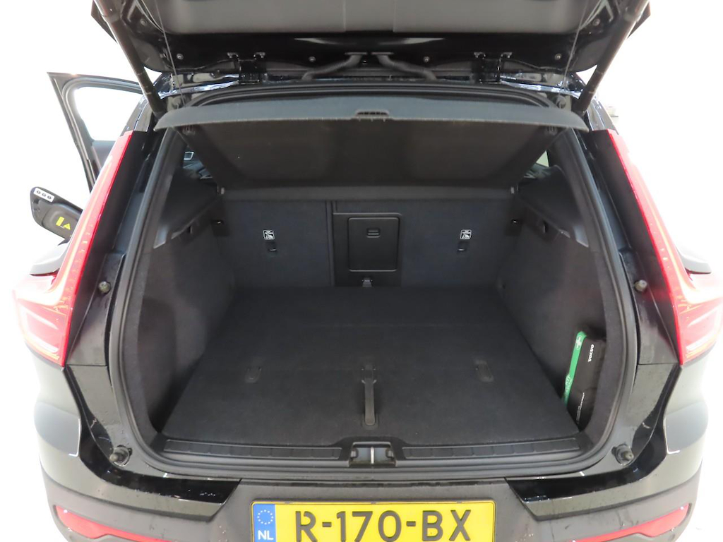 Foto 10 van Volvo XC40 Recharge