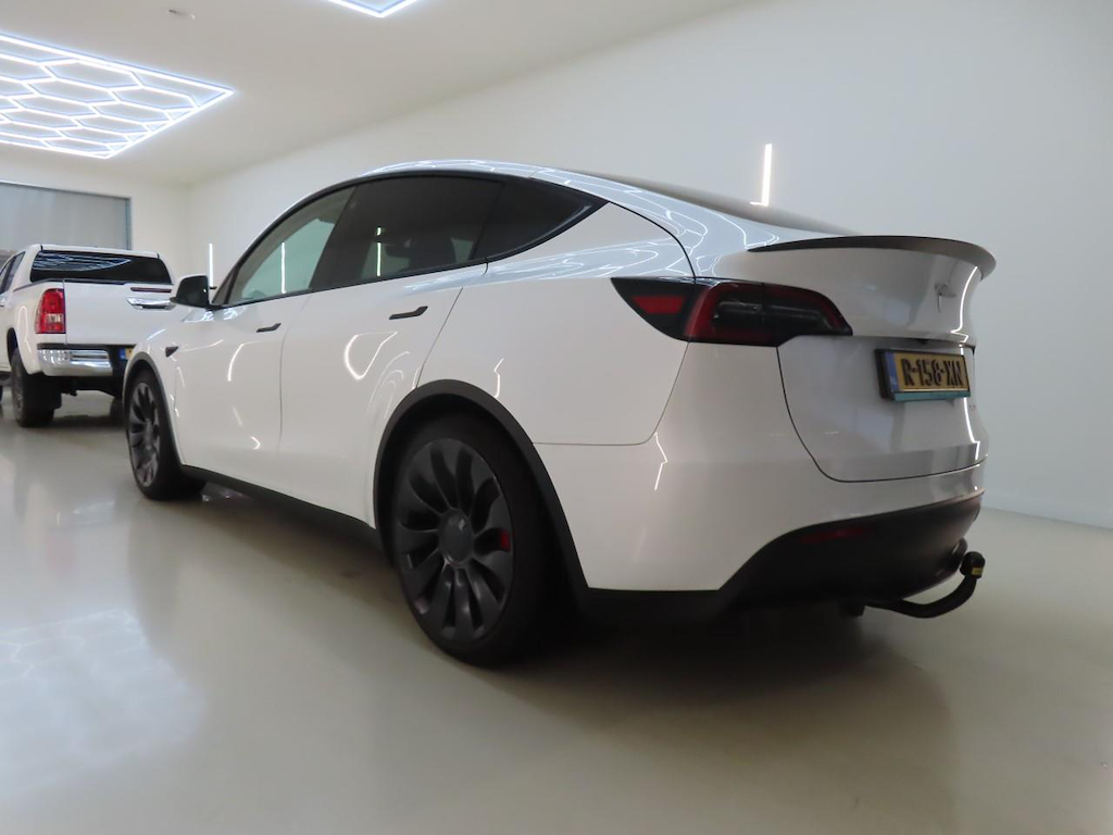 Foto 4 van Tesla Model Y