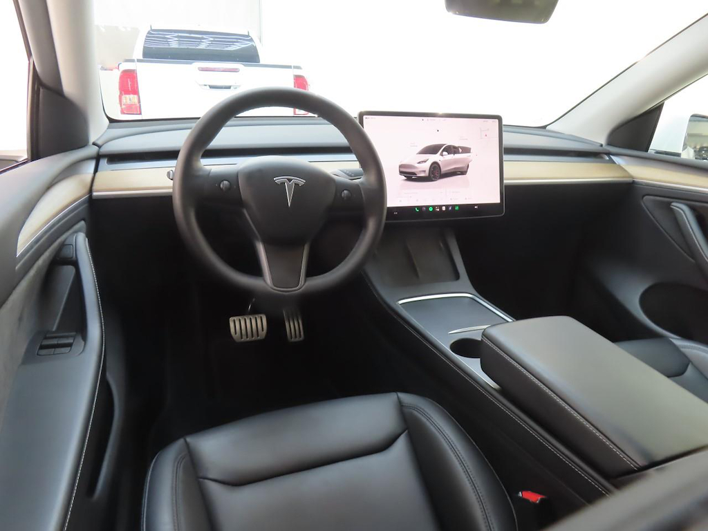 Foto 6 van Tesla Model Y