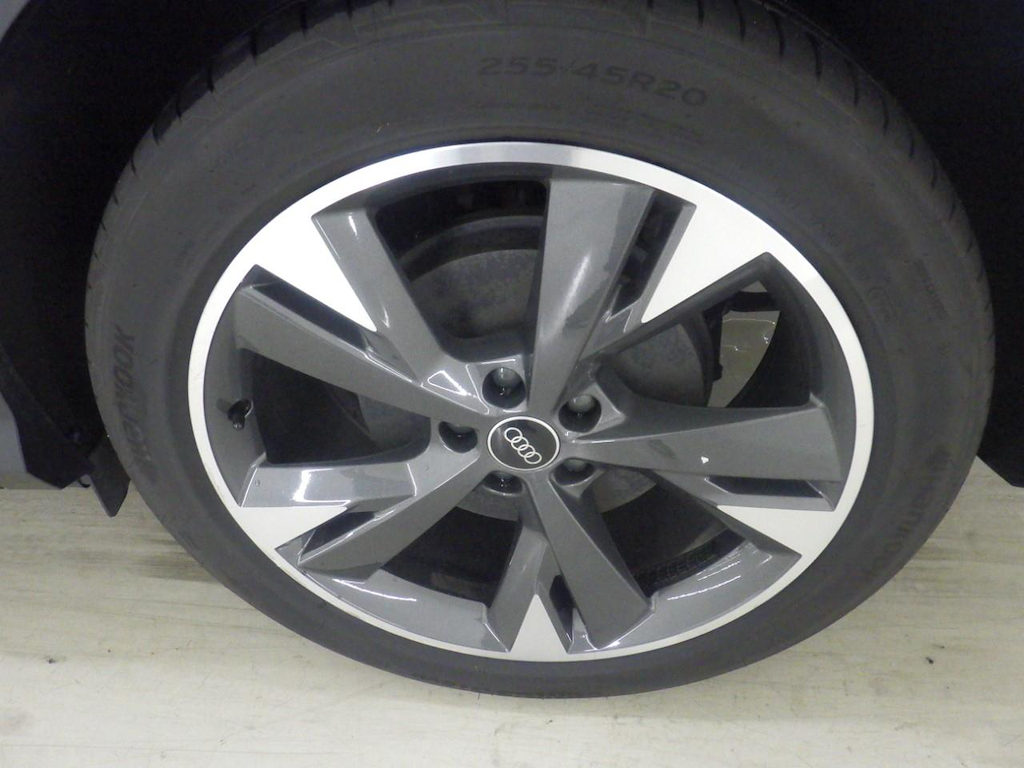 Foto 20 van Audi Q4 e-tron