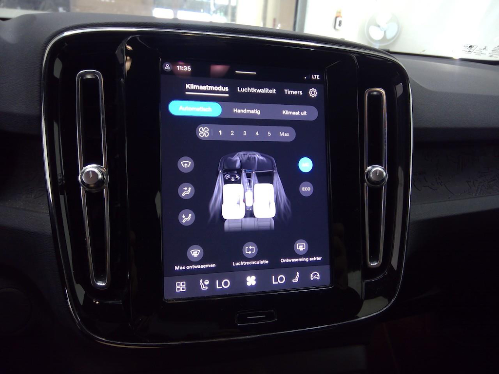 Foto 17 van Volvo XC40 Recharge