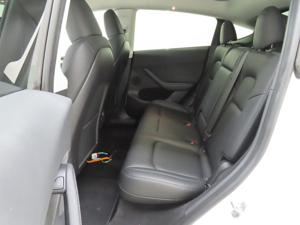 Foto 5 van Tesla Model Y