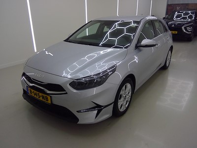Buy KIA Ceed on Ayvens Carmarket