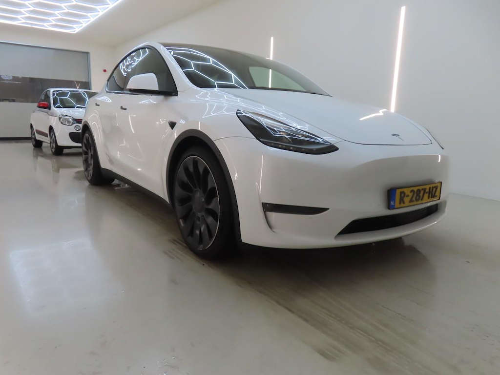 Foto 3 van Tesla Model Y