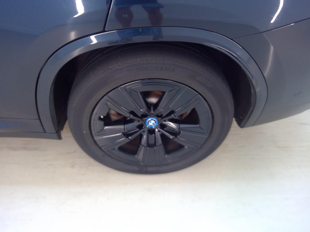 Foto 11 van BMW ix3