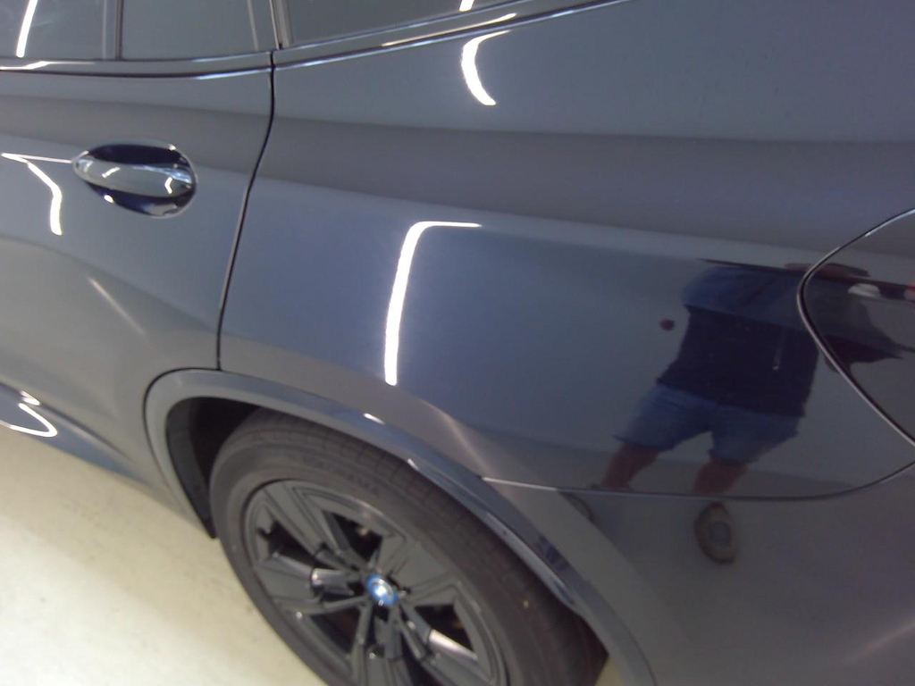 Foto 23 van BMW ix3