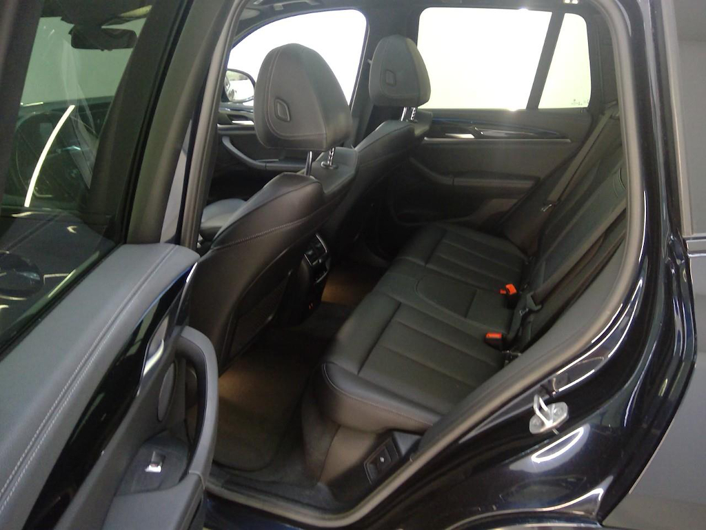 Foto 8 van BMW ix3