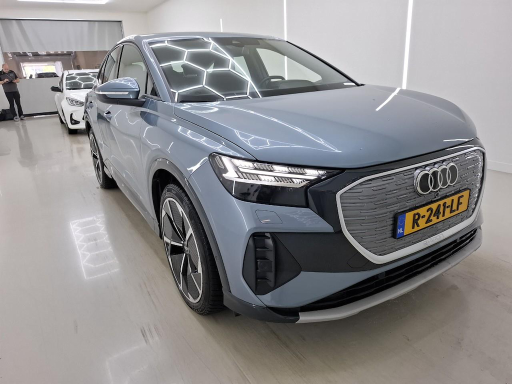 Foto 3 van Audi Q4 Sportback e-tron