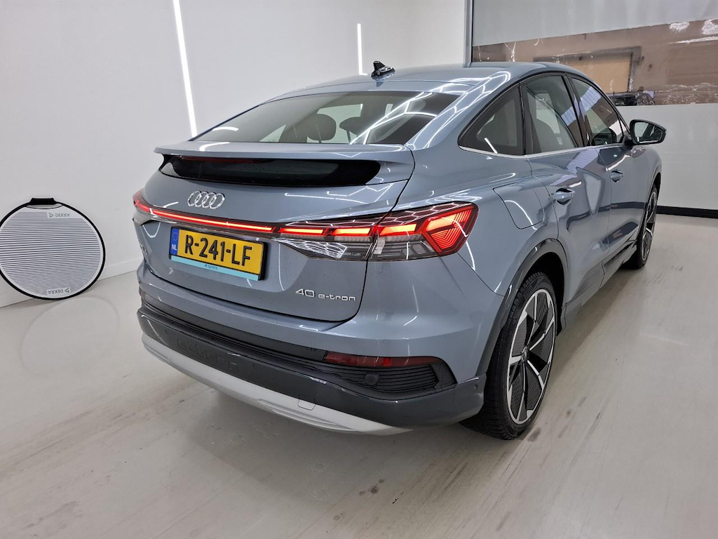 Foto 4 van Audi Q4 Sportback e-tron