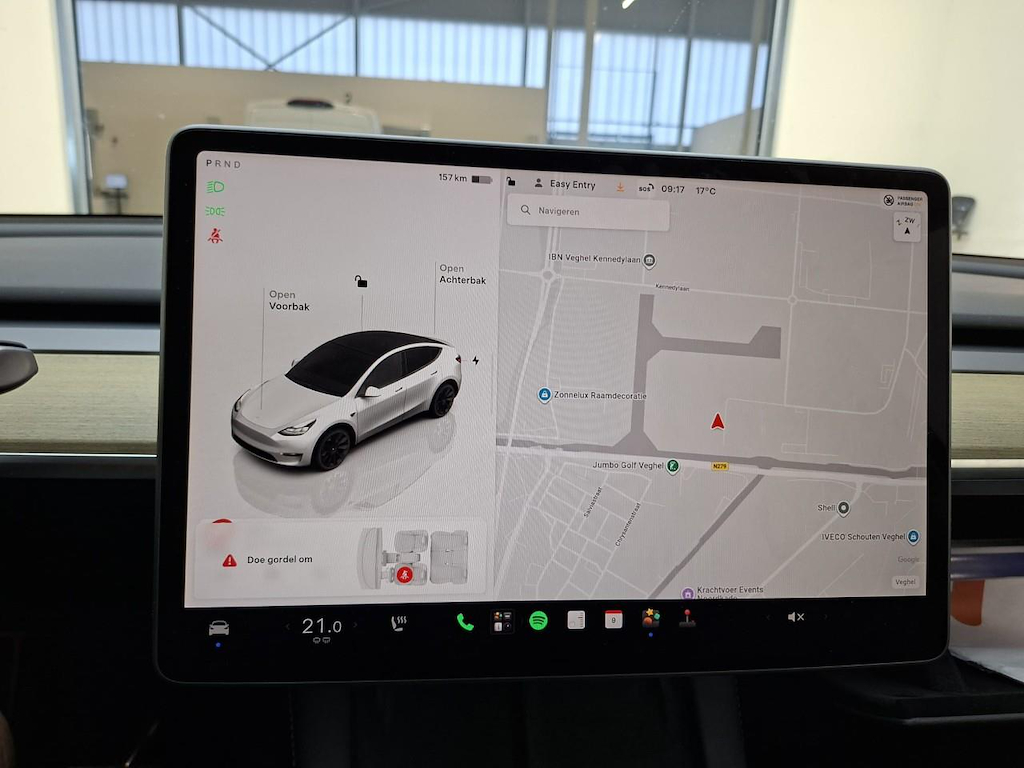 Foto 15 van Tesla Model Y