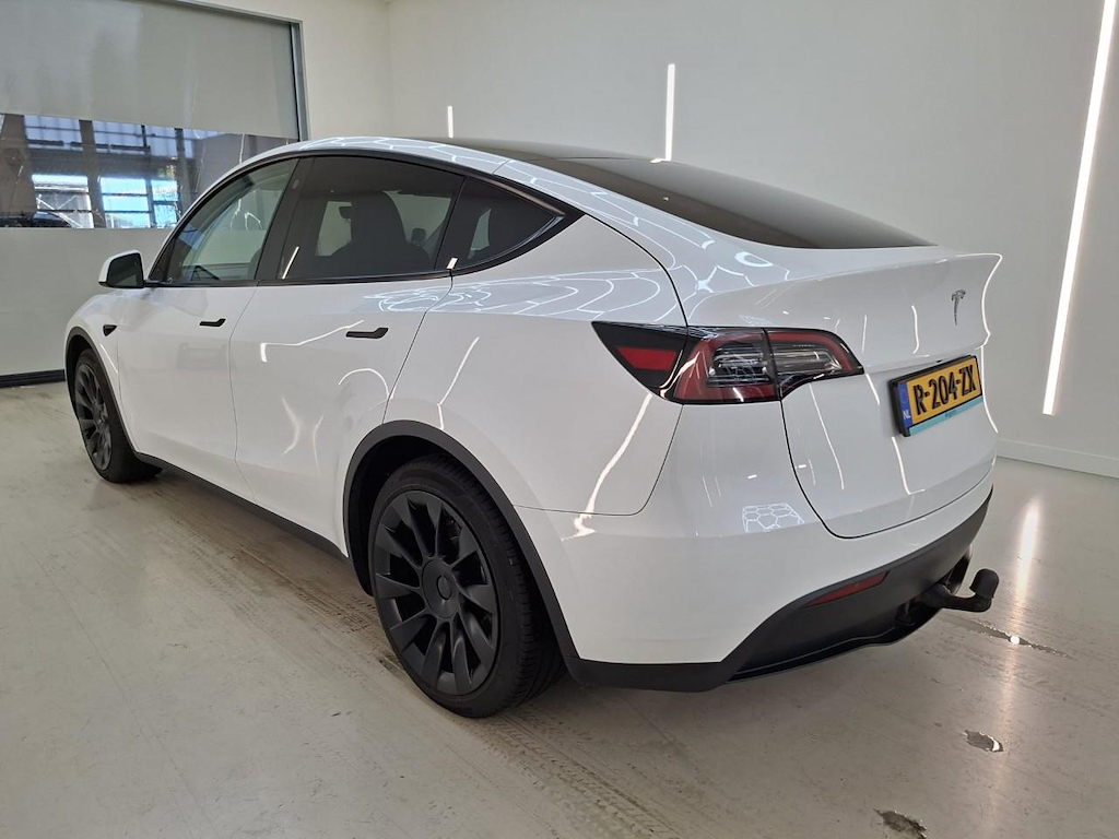 Foto 6 van Tesla Model Y
