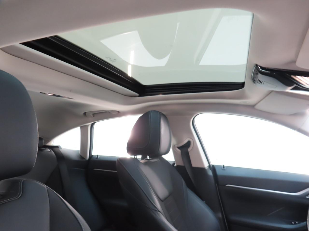 Foto 18 van BMW i4