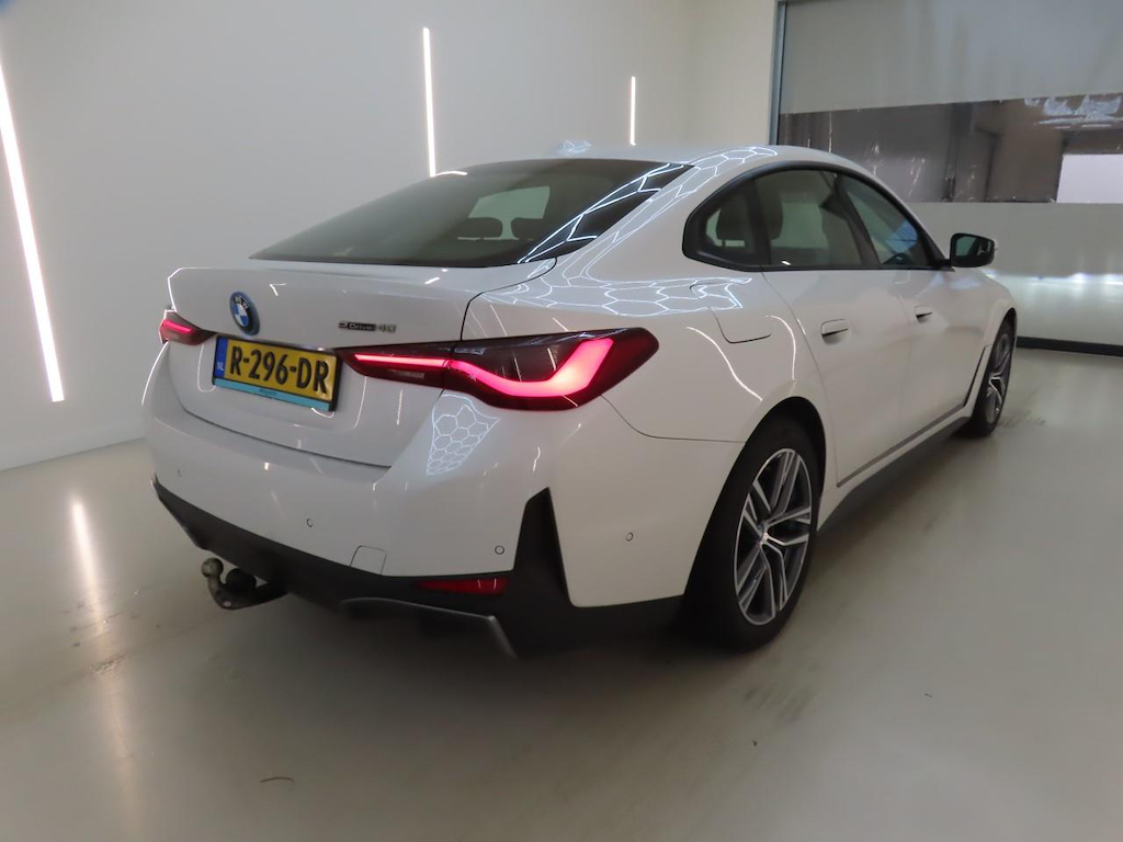 Foto 3 van BMW i4
