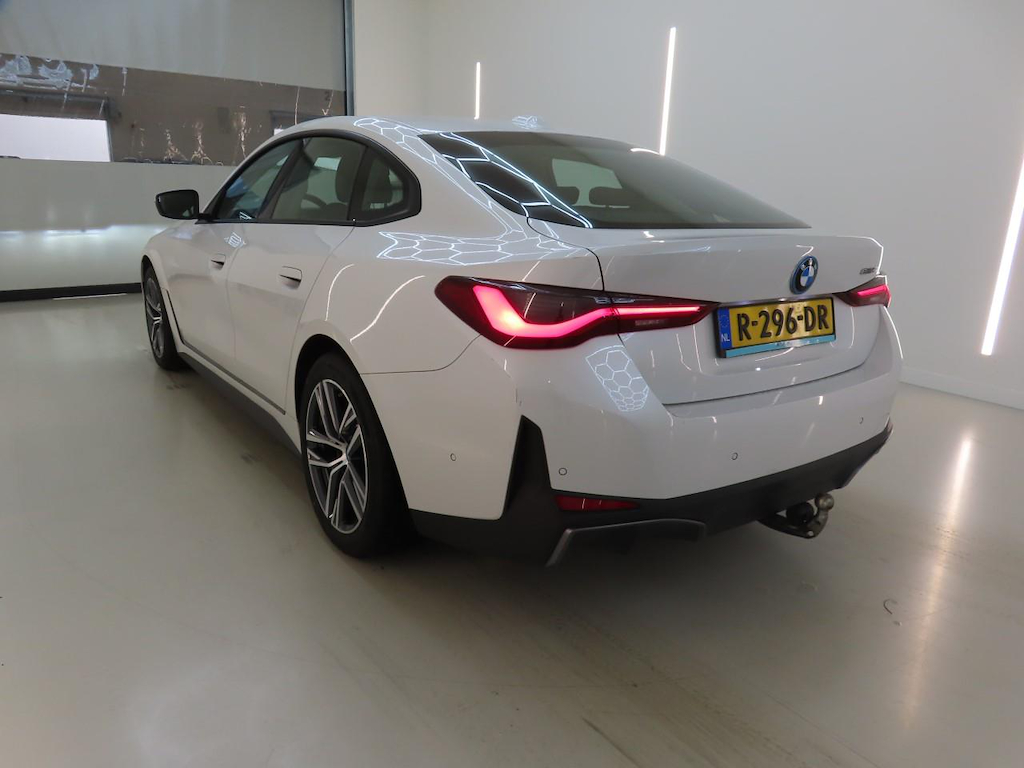Foto 6 van BMW i4