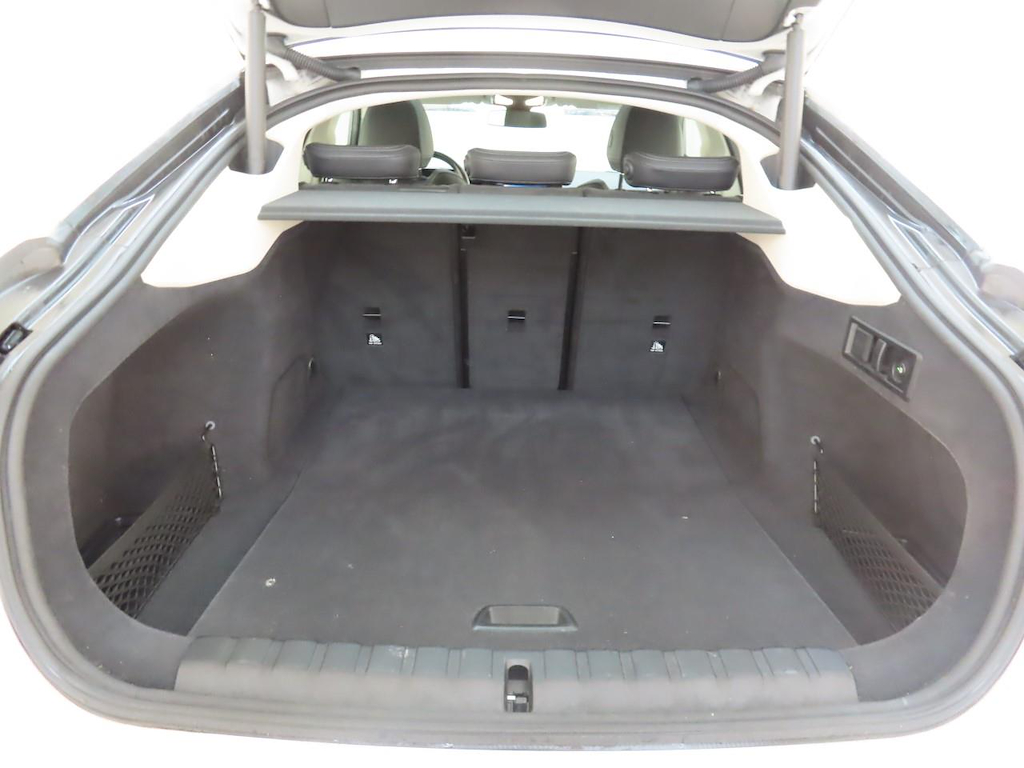 Foto 10 van BMW i4