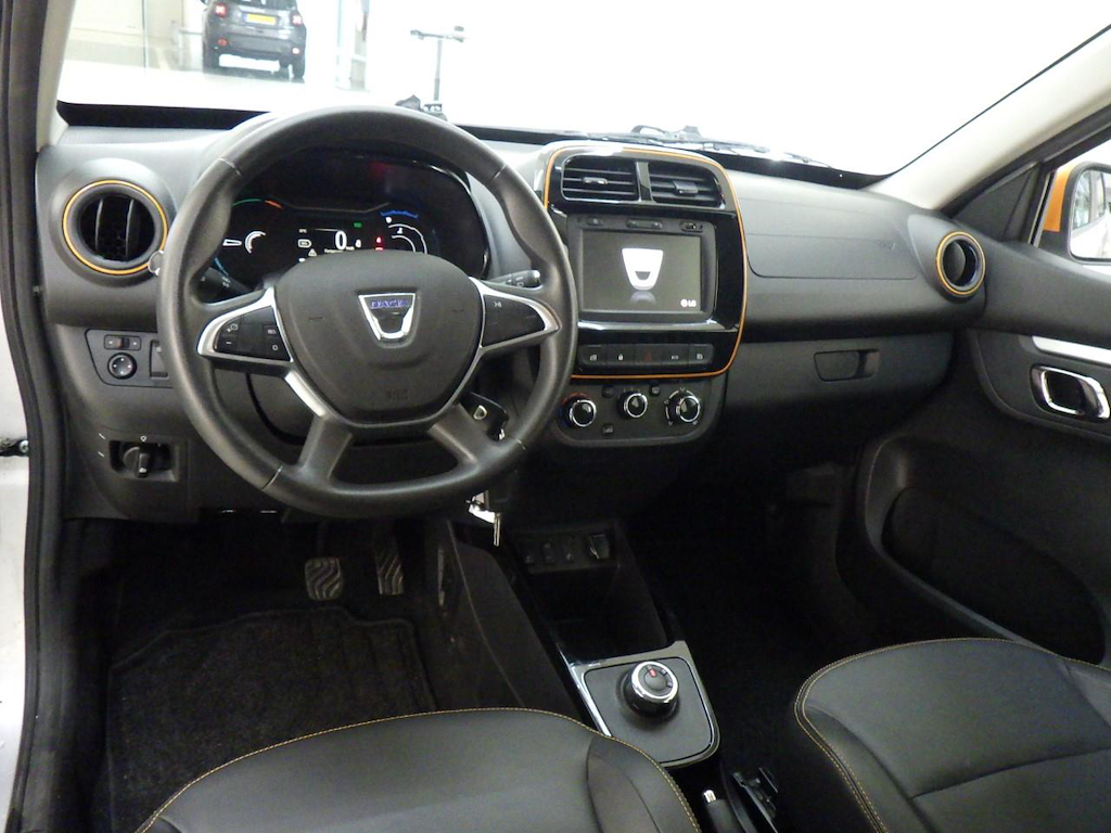 Foto 4 van Dacia Spring