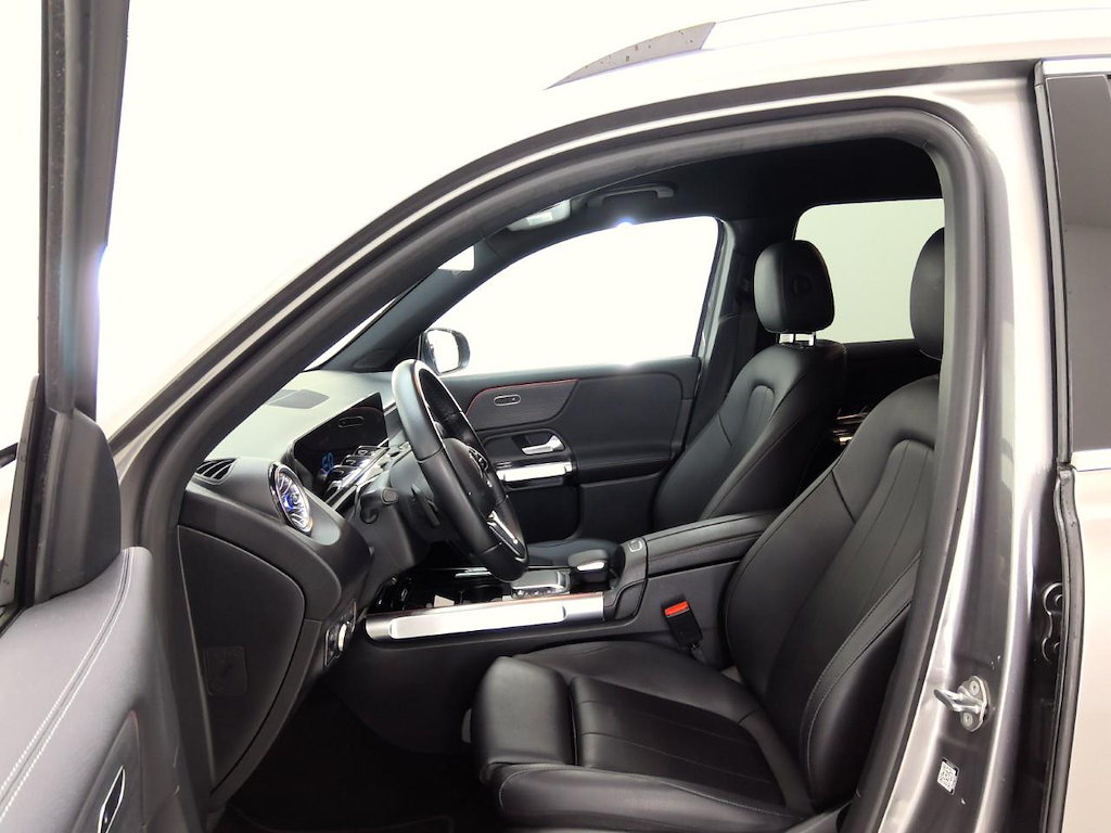 Foto 8 van Mercedes EQB