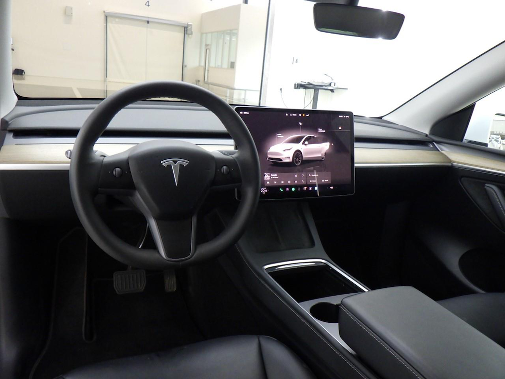 Foto 4 van Tesla Model Y