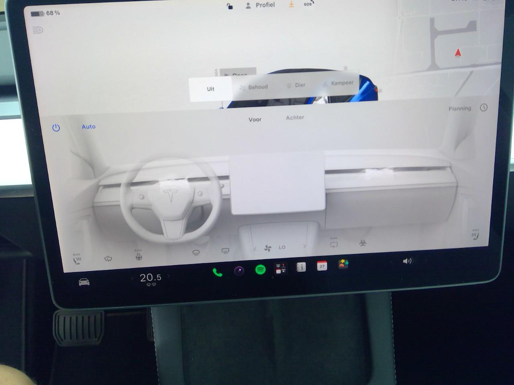 Foto 15 van Tesla Model Y