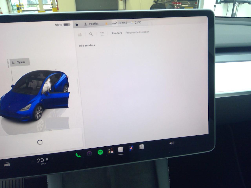 Foto 17 van Tesla Model Y