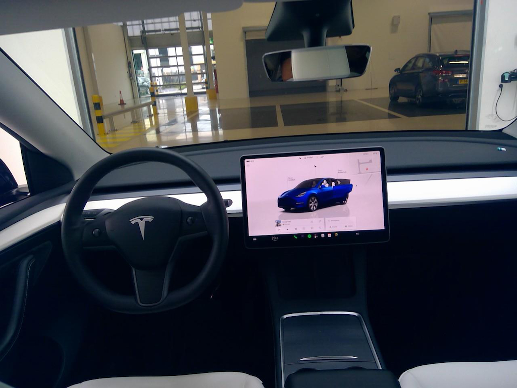 Foto 4 van Tesla Model Y
