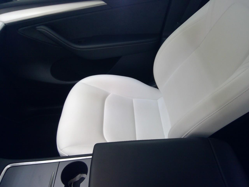 Foto 29 van Tesla Model Y