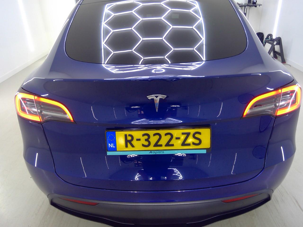 Foto 33 van Tesla Model Y