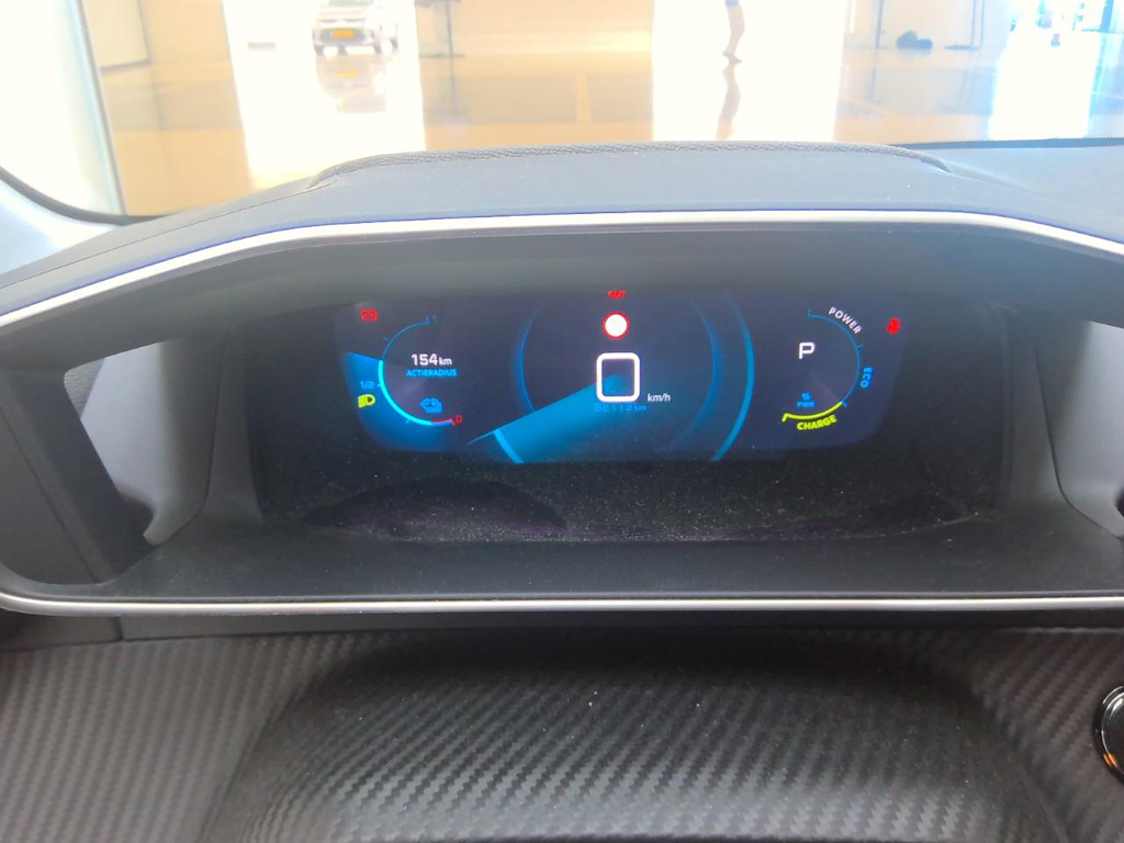 Foto 5 van Peugeot E-208
