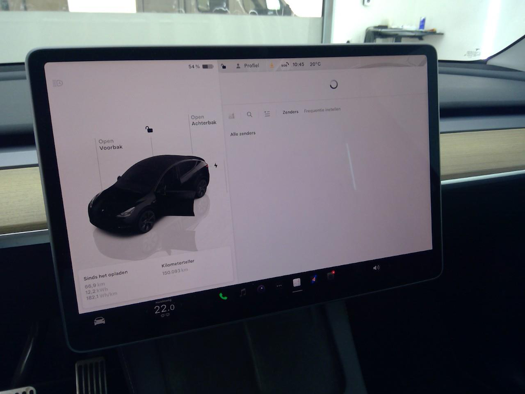 Foto 16 van Tesla Model Y