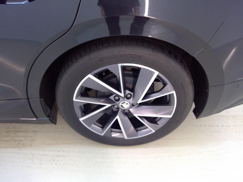 Foto 12 van Skoda Enyaq