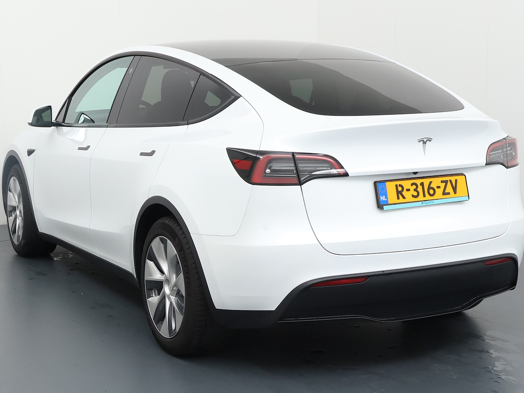 Foto 3 van Tesla Model Y