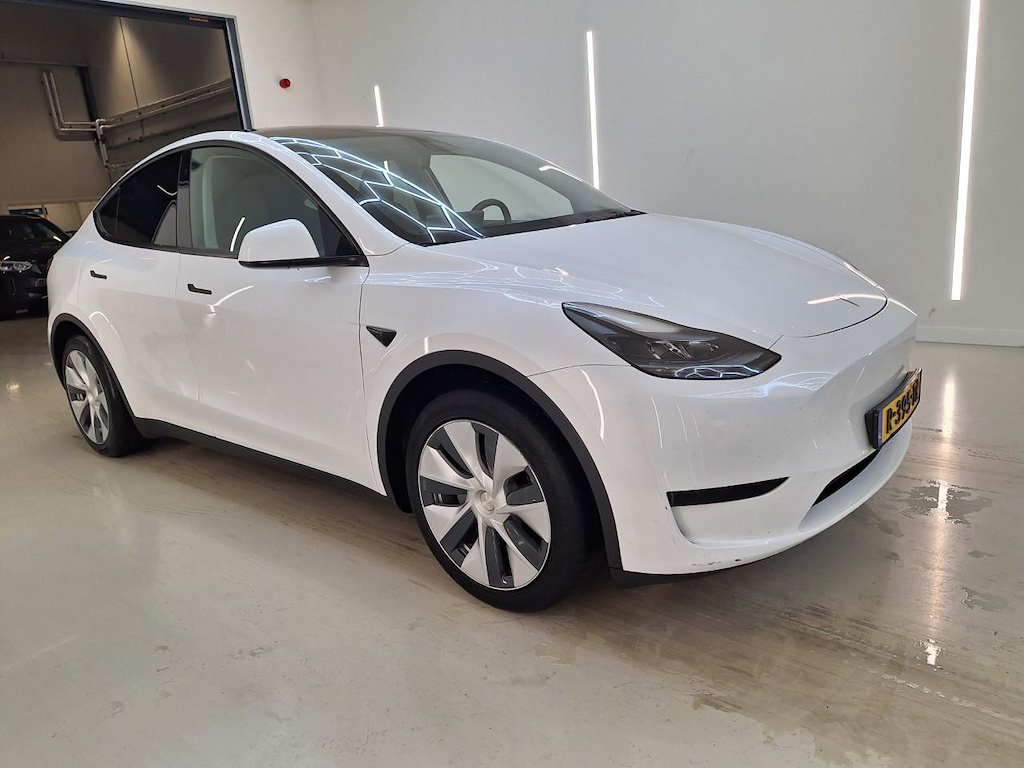 Foto 3 van Tesla Model Y