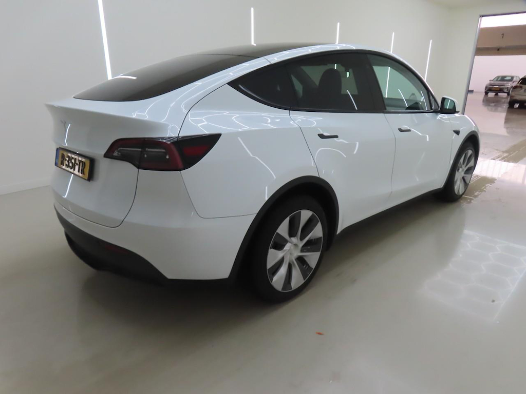 Foto 4 van Tesla Model Y