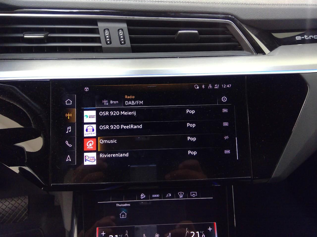 Foto 18 van Audi e-tron