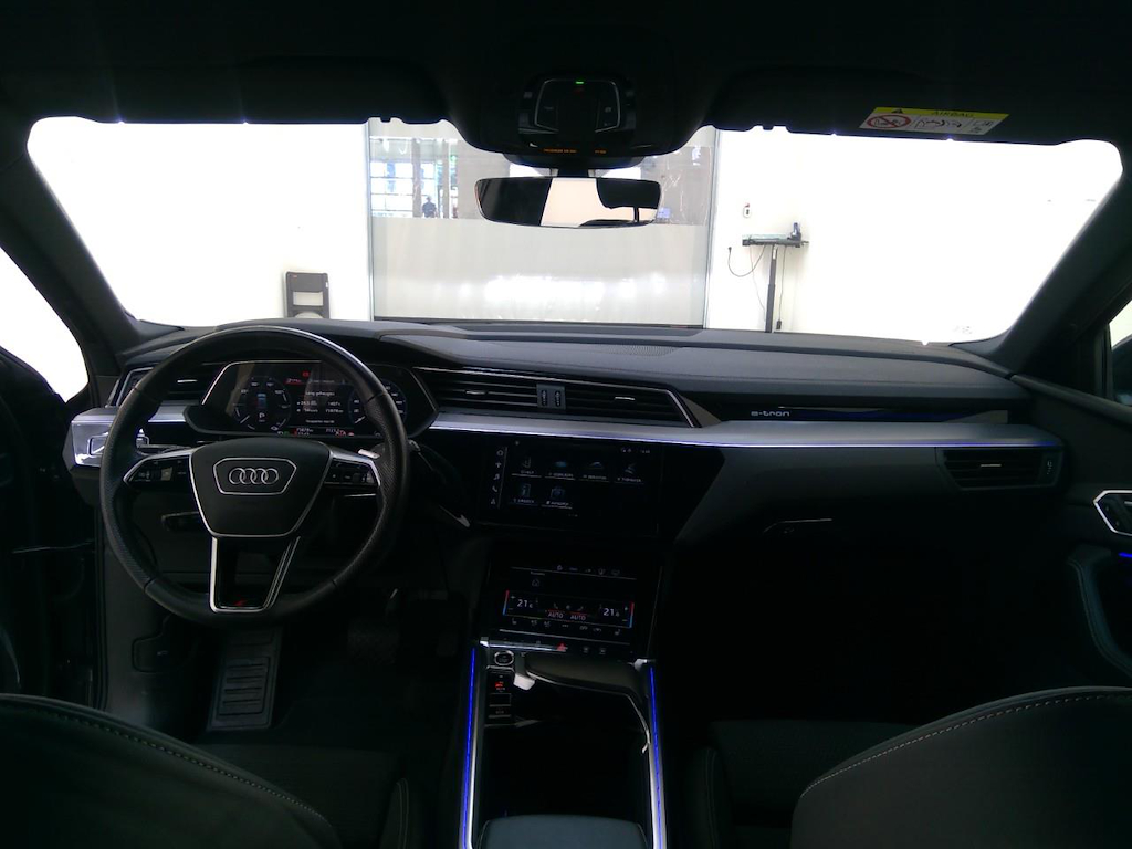 Foto 3 van Audi e-tron