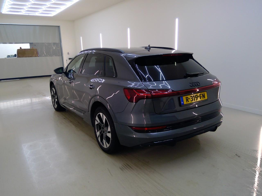 Foto 5 van Audi e-tron