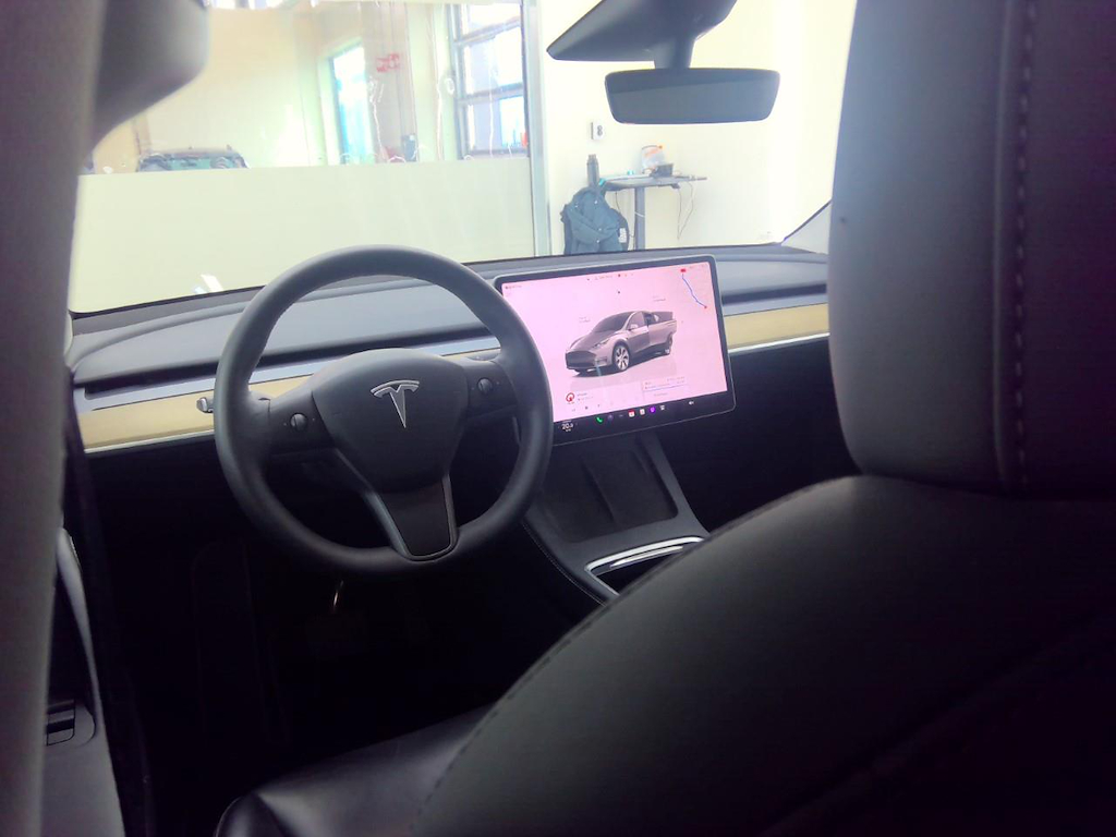 Foto 4 van Tesla Model Y